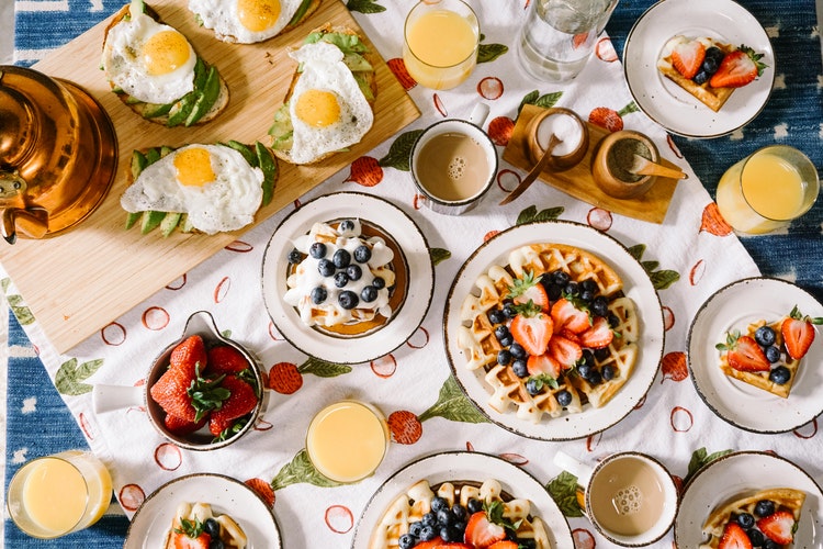 Если вы завтракаете, чтобы похудеть, то перестаньте. Учёные говорят, что это не работает 15